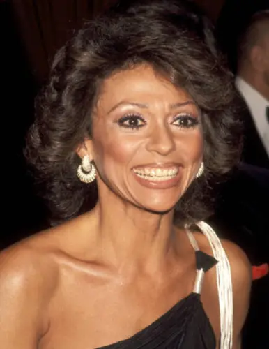 Rita Moreno actriz y cantante