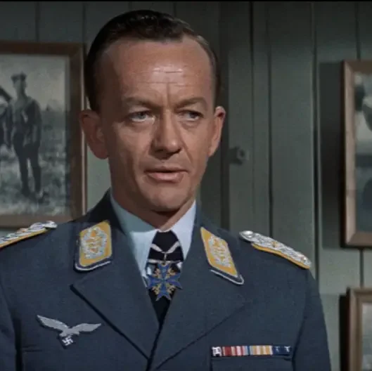 Coronel Von Luger Hannes Messemer