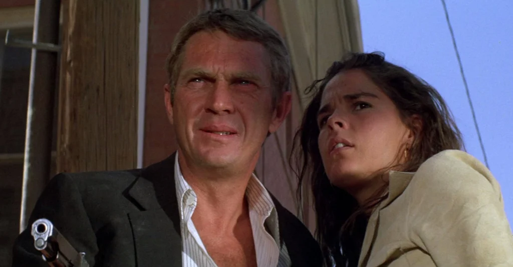 Ali MacGraw y Steve McQueen en La huida