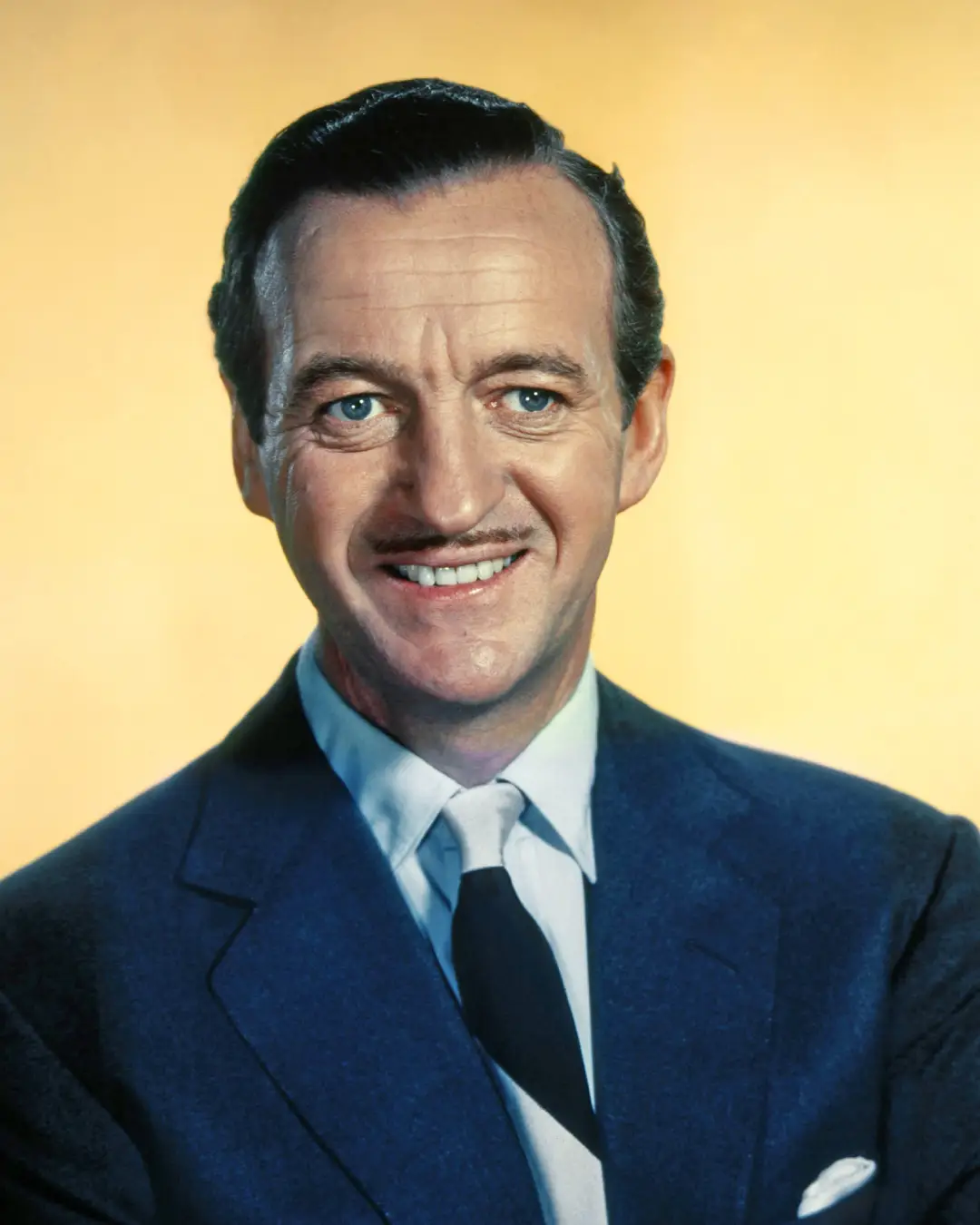 David Niven: de extra a ganar el Óscar sin perder nada de british